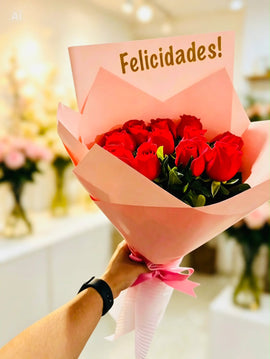 ramo con 12 rosas rojas con entrega a domicilio en Mérida Yucatan